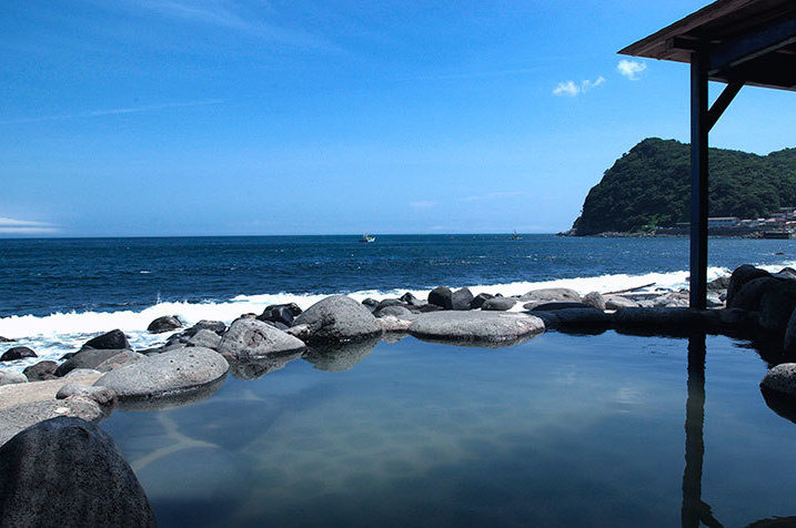 黒根岩風呂