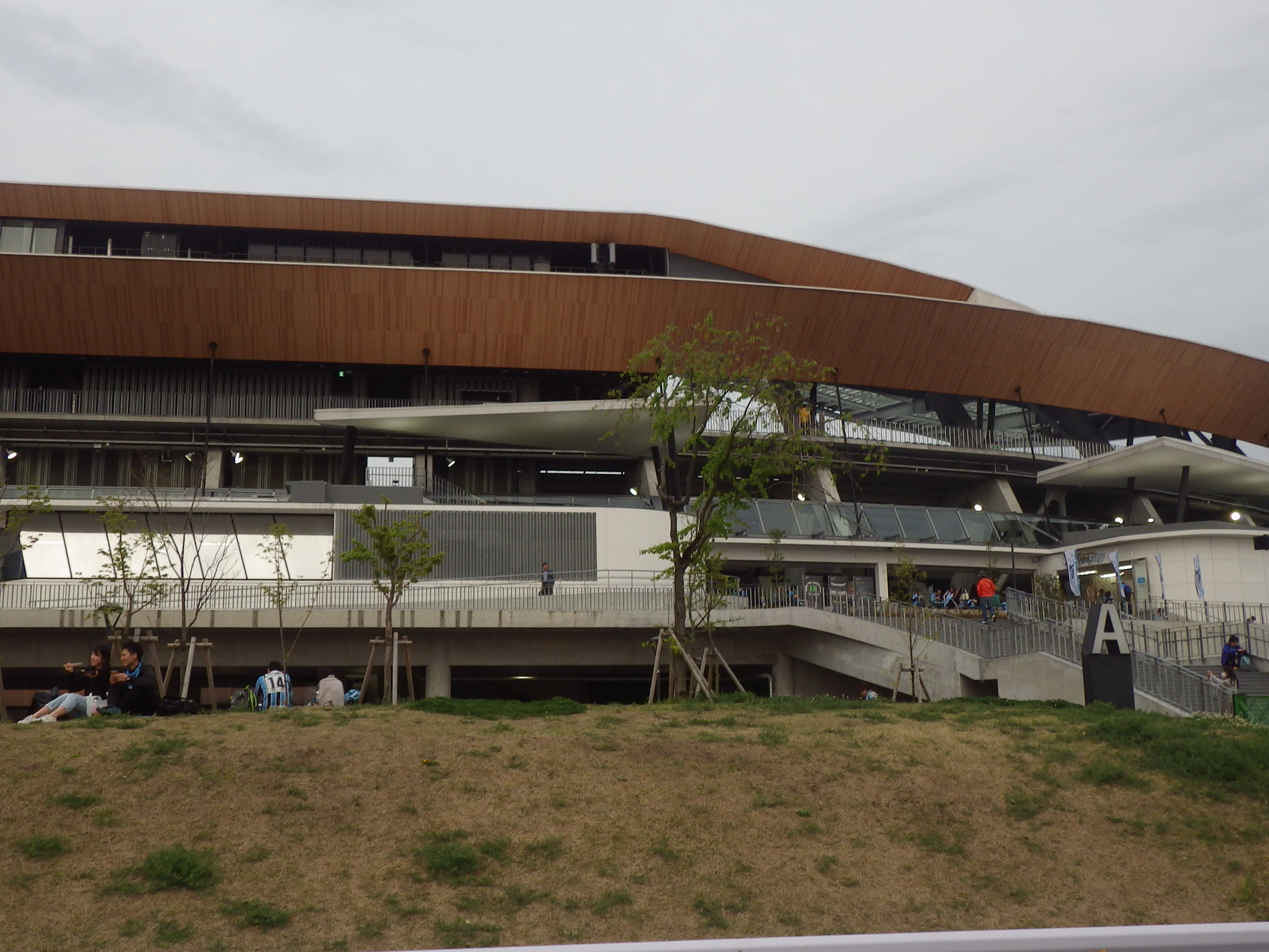 等々力陸上競技場