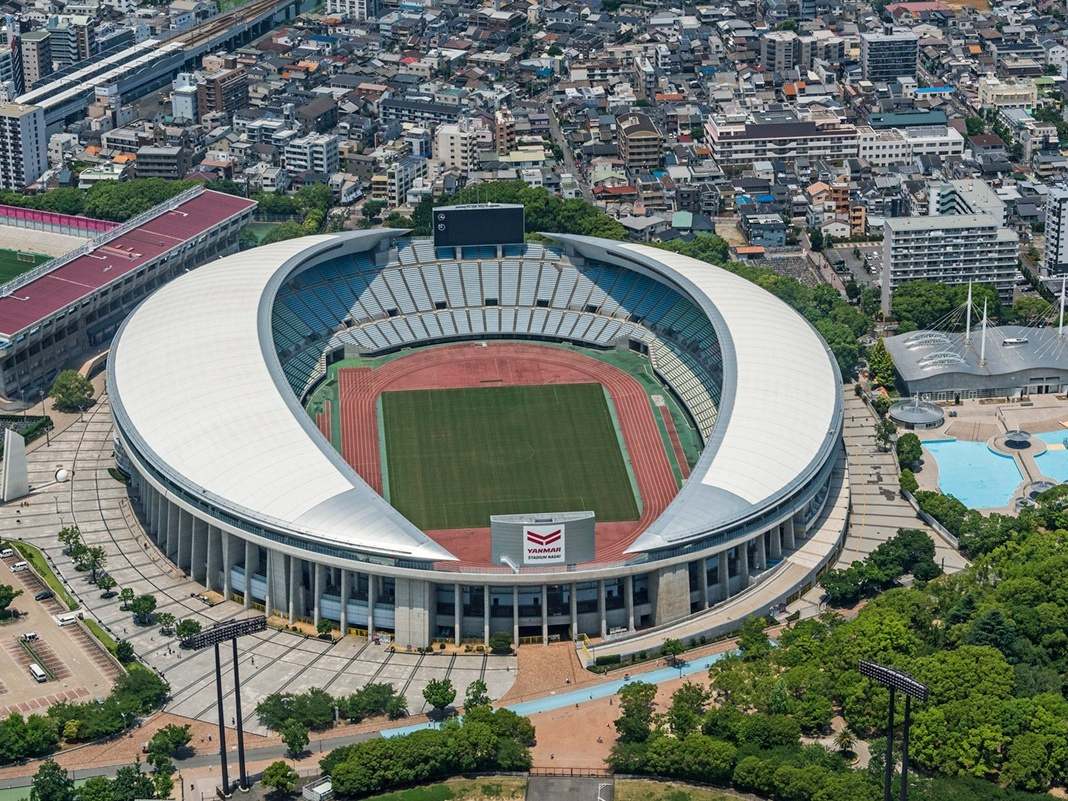 ヤンマースタジアム長居(長居陸上競技場)