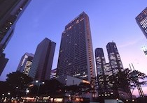 京王プラザホテル