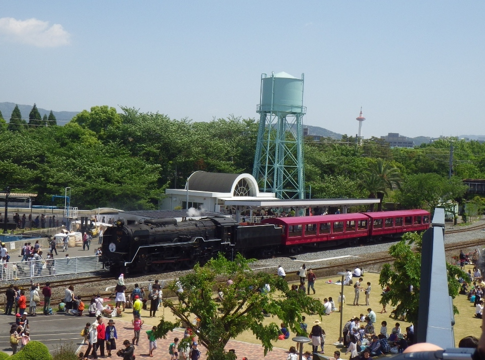 「京都鉄道博物館」