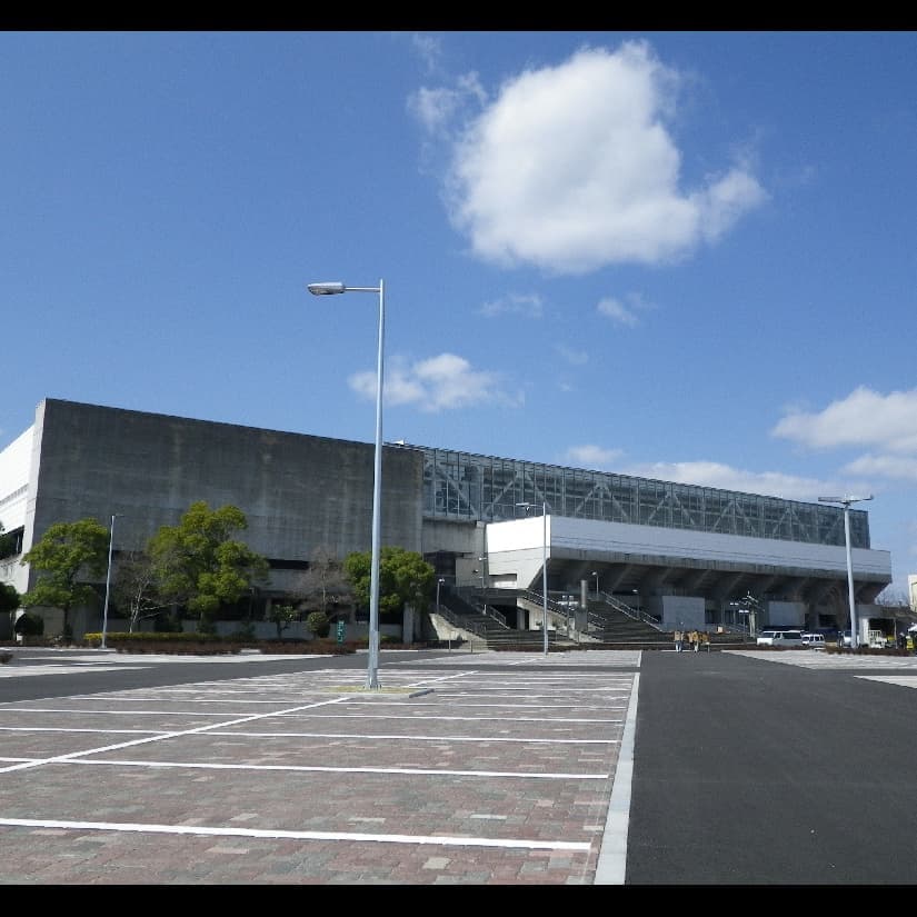 岡山市総合文化体育館・アクセス情報