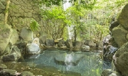 男湯「かじかの湯」