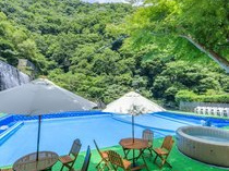 ガーデンプール(夏季営業)