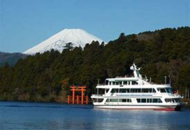 芦ノ湖遊覧船