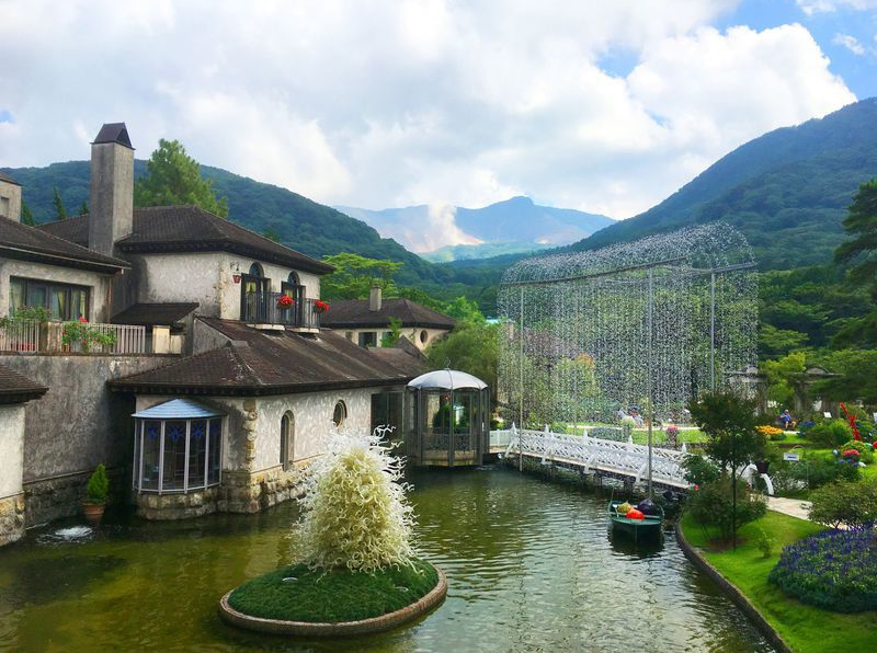 箱根ガラスの森美術館