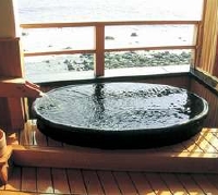 稲取東海ホテル湯苑：角部屋専用露天風呂付客室