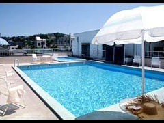 プール(夏季限定)