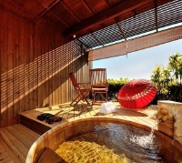 ホテルカターラRESORT＆SPA：露天風呂付和室