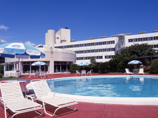 下田プリンスホテル:ガーデンプール(夏季限定)