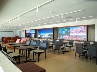 下田プリンスホテル:ラウンジ・リーフ