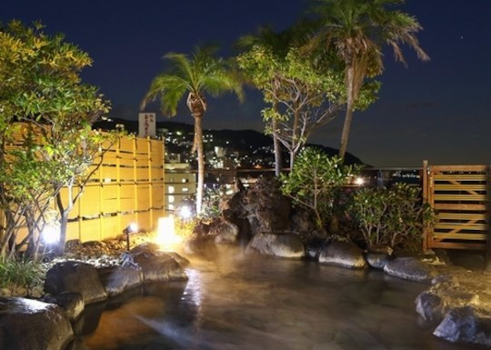 熱海トリックアート迷宮館 伊豆 熱海周辺 アクセス情報 施設情報 格安宿泊情報 往復jr 宿泊セットプラン