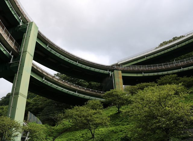 河津七滝ループ橋(七滝高架橋)