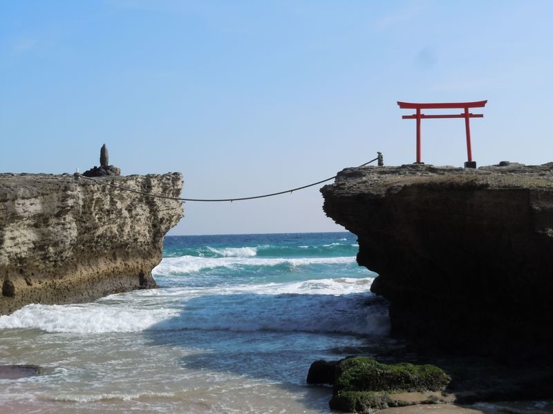 白浜神社(伊古奈比め命神社)