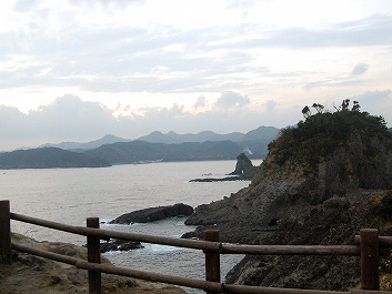 タライ岬遊歩道