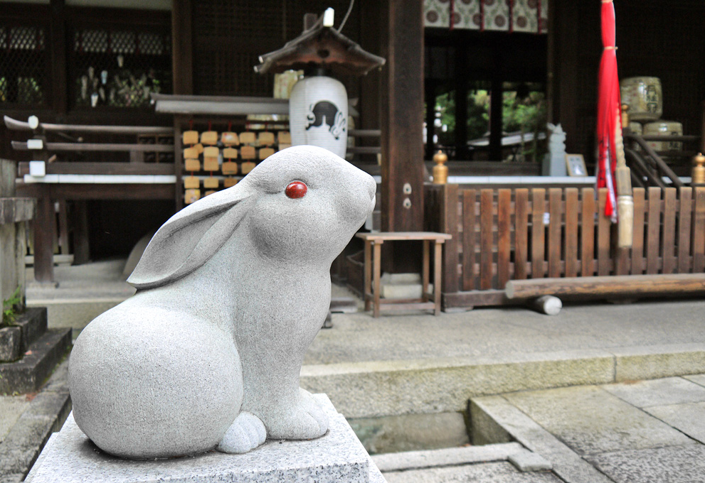 東天王 岡崎神社