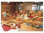 湯沢パークホテル（夕食バイキング一例）